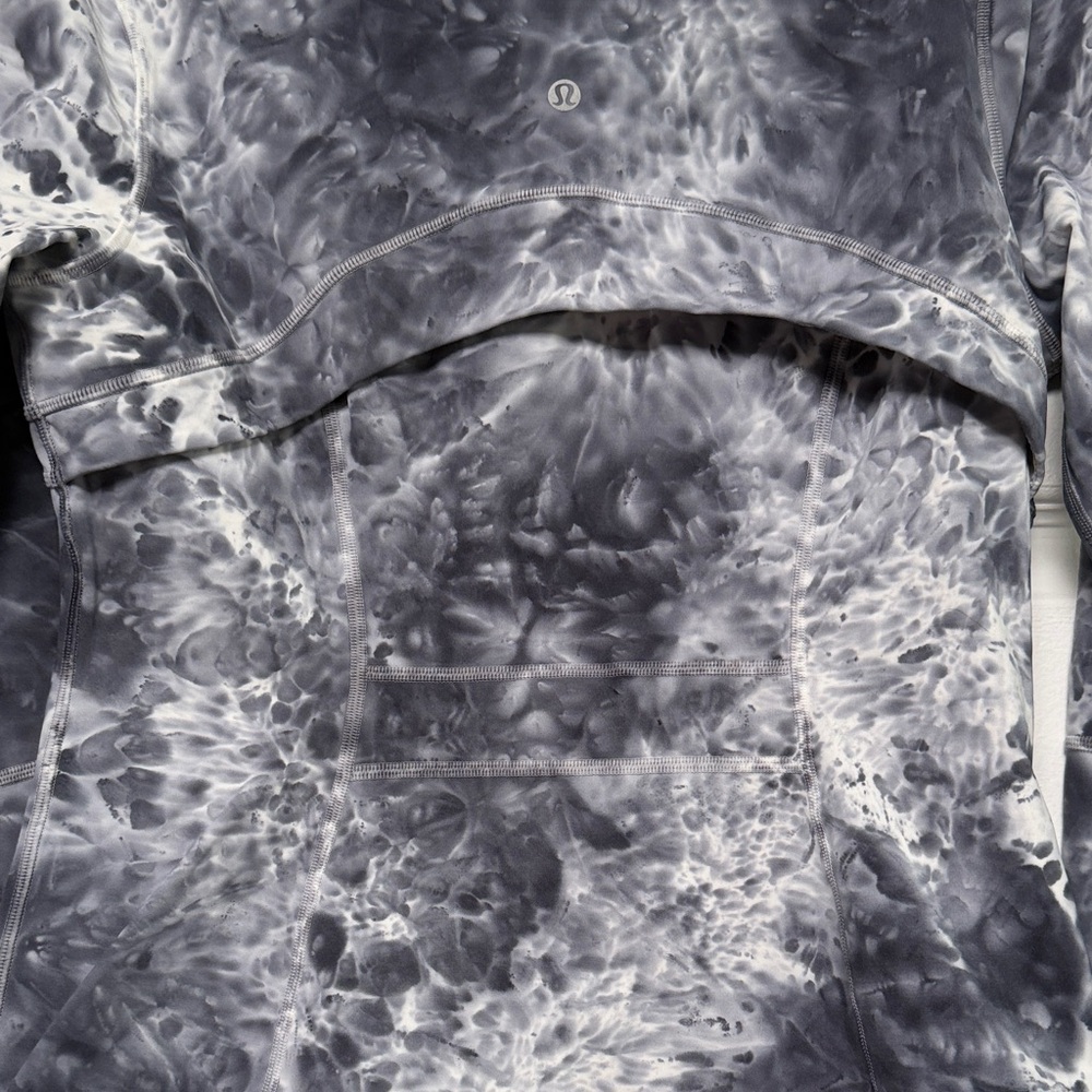 Women’s Gray Marble-Print Lululemon Define Jacket Luxtreme Size 10 - Picture 6 of 8